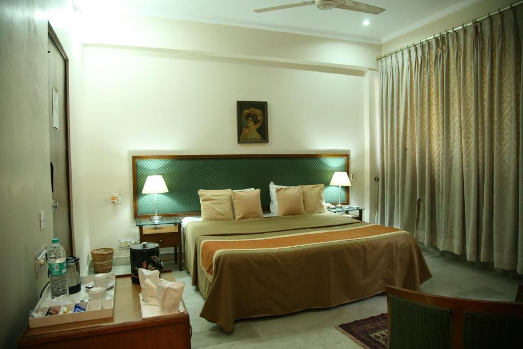 The Royal Residency Hotel Nueva Delhi Habitación foto