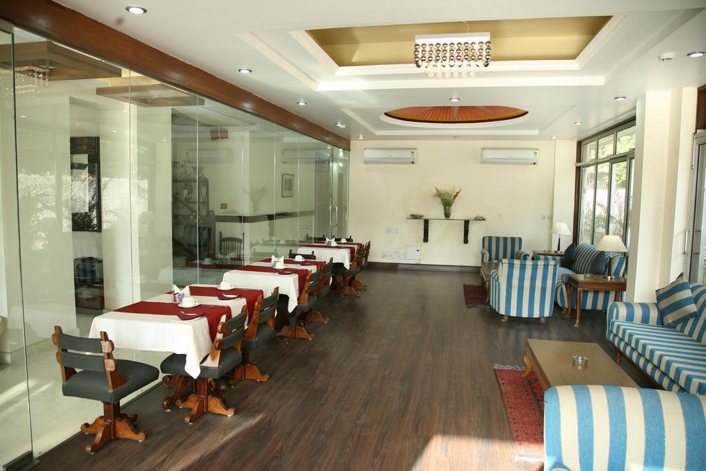 The Royal Residency Hotel Nueva Delhi Exterior foto